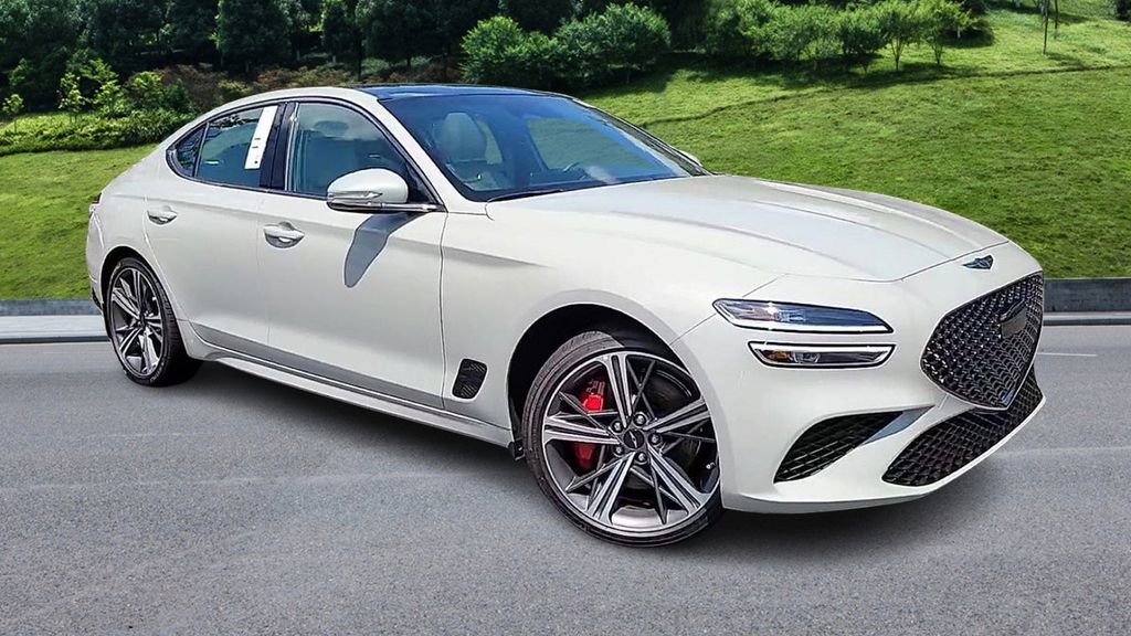 Used 2025 Genesis G70 2.5T w/ Sport Prestige Package image 2