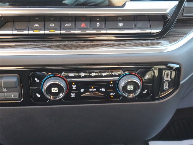 Used 2025 Chevrolet Silverado 1500 LT image 27