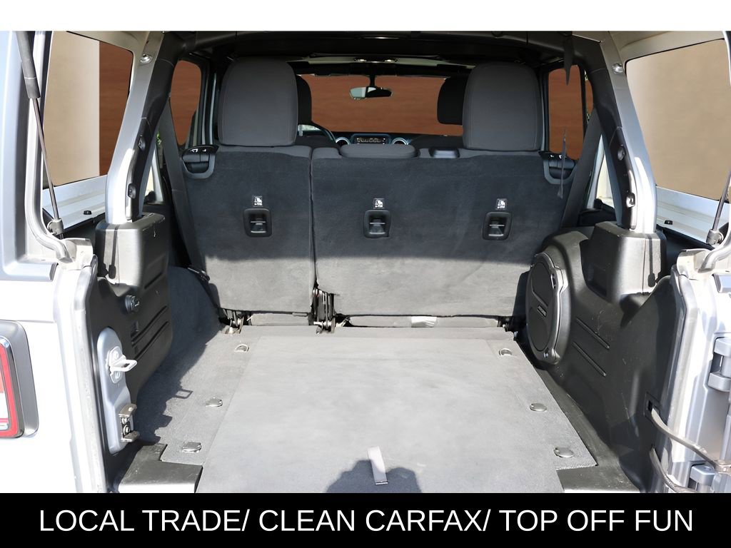 Used 2019 Jeep Wrangler Unlimited Sahara AWD/4WD image 16