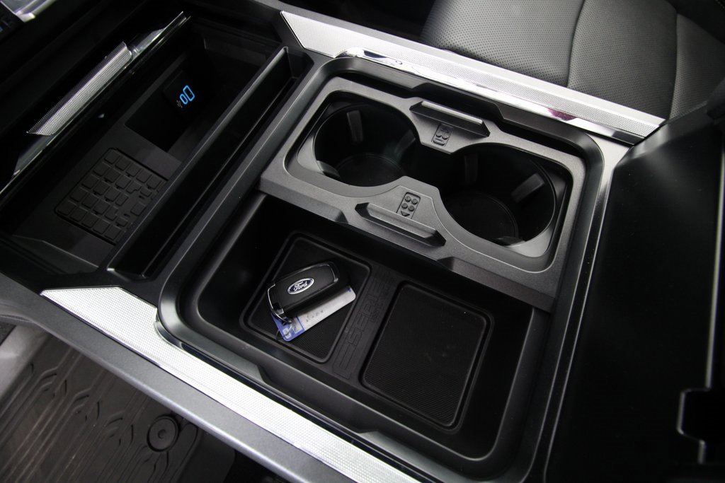 Used 2024 Ford F250 Lariat w/ Lariat Ultimate Package image 16