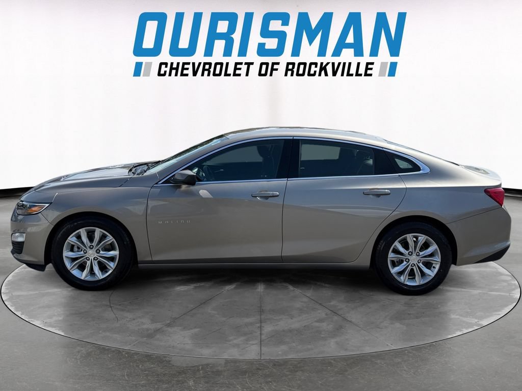 Used 2024 Chevrolet Malibu LT FWD image 3