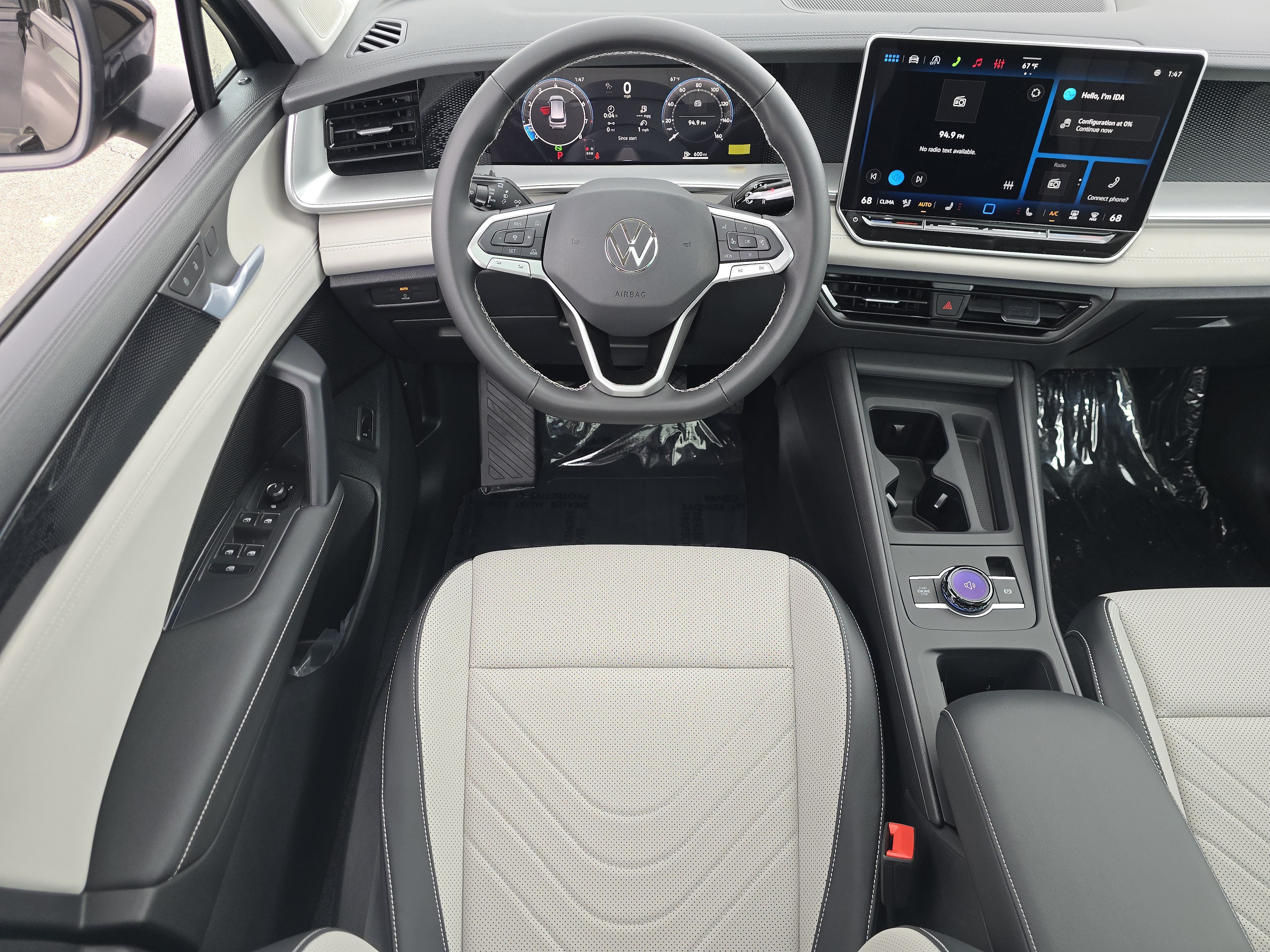 New 2026 Volkswagen Tiguan SE FWD image 19