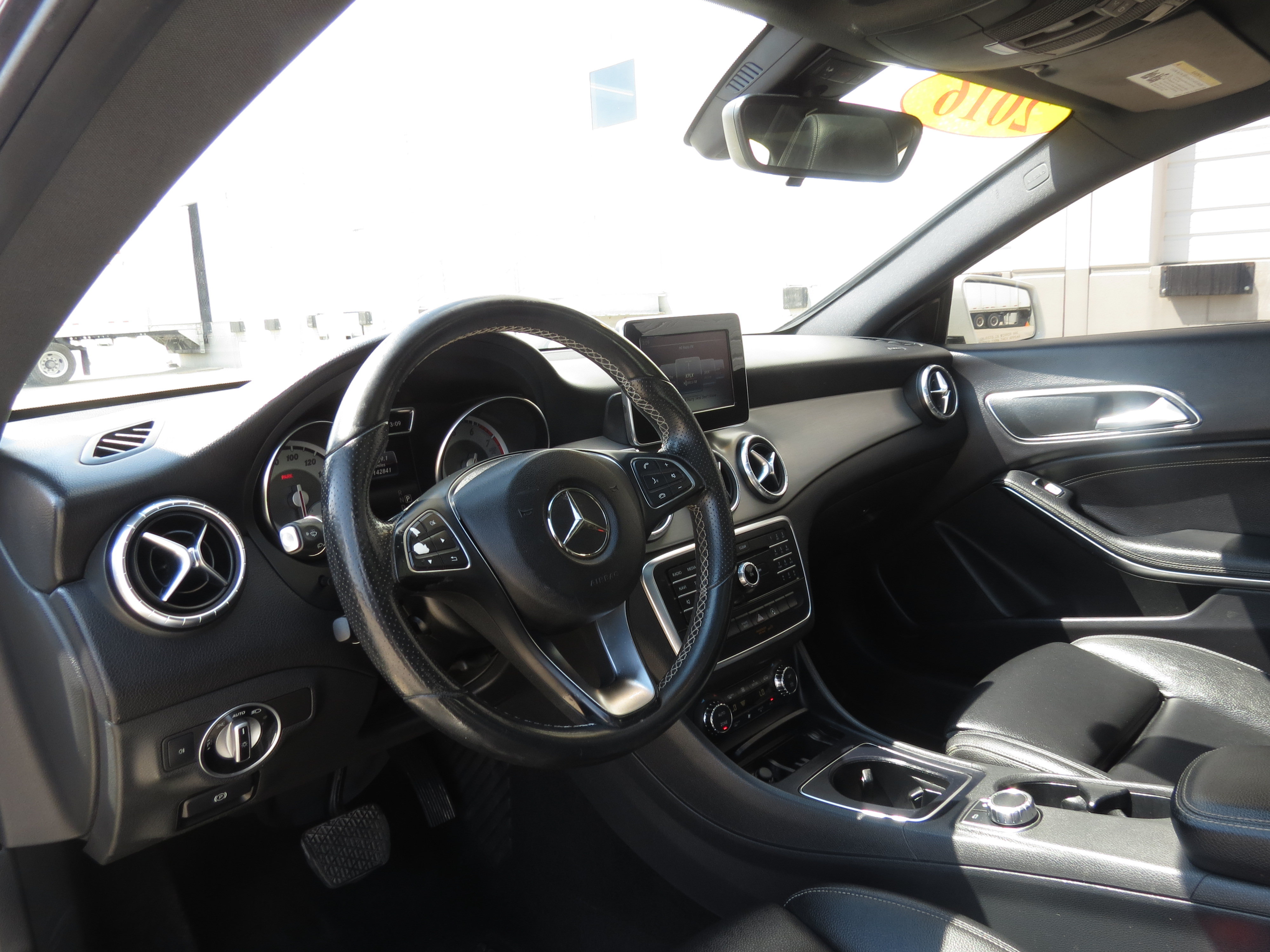 Used 2016 Mercedes-Benz CLA 250 image 27
