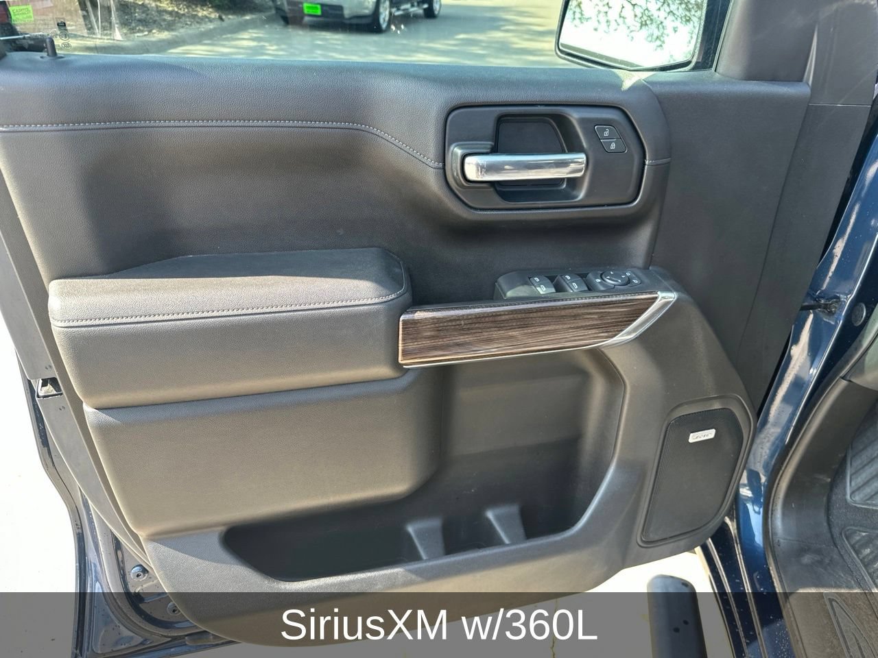 Used 2020 Chevrolet Silverado 1500 RST w/ Texas Edition AWD/4WD image 10