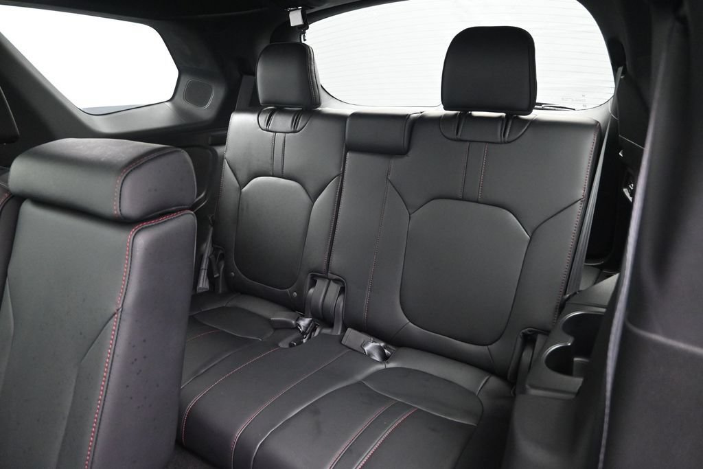 Used 2025 Honda Pilot Black Edition image 21