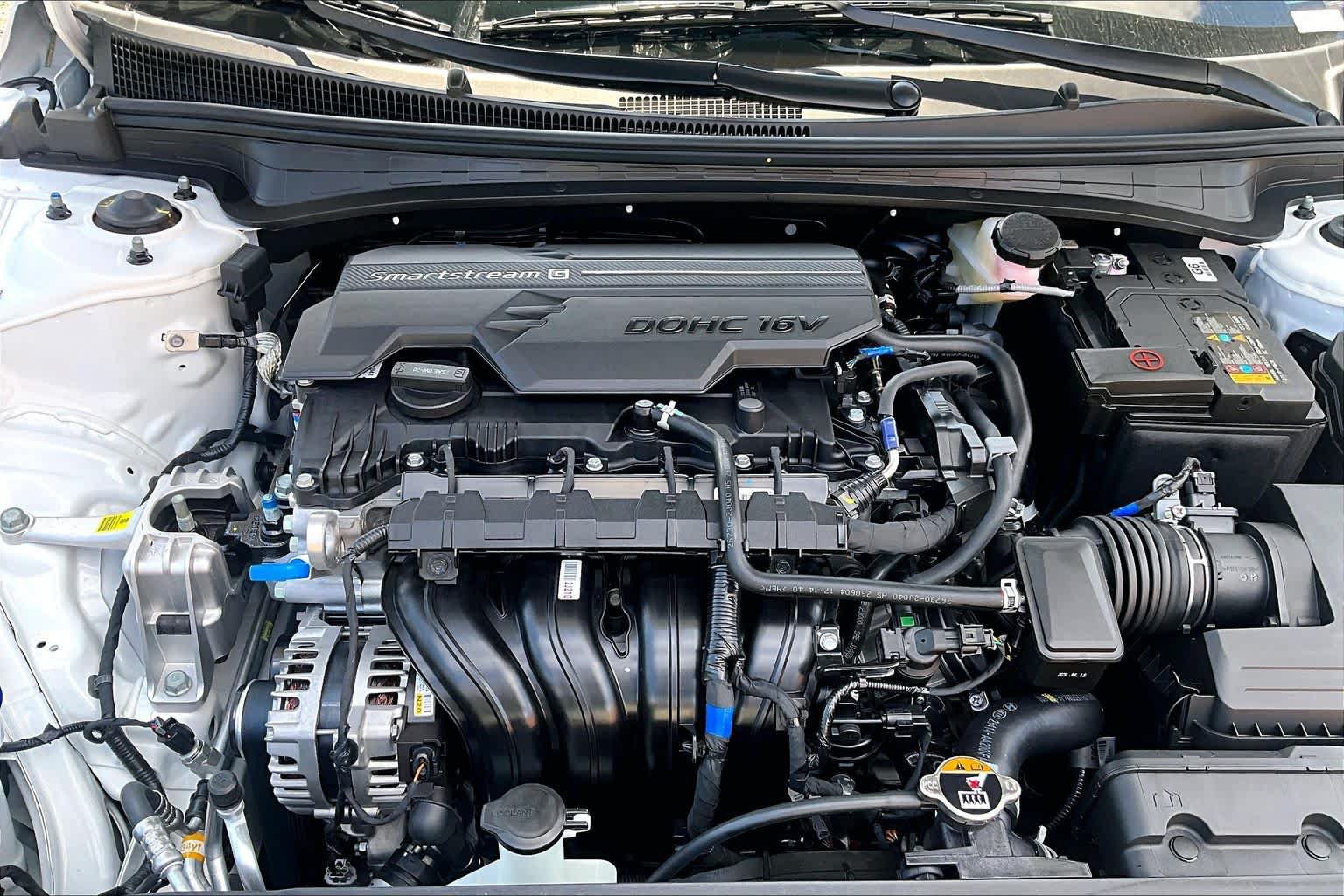 New 2026 Hyundai Elantra SEL Sport FWD image 16