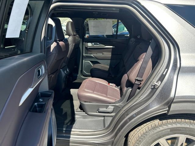 New 2026 Ford Explorer Platinum image 24