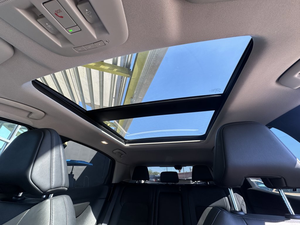 Used 2023 Nissan Ariya FWD image 32