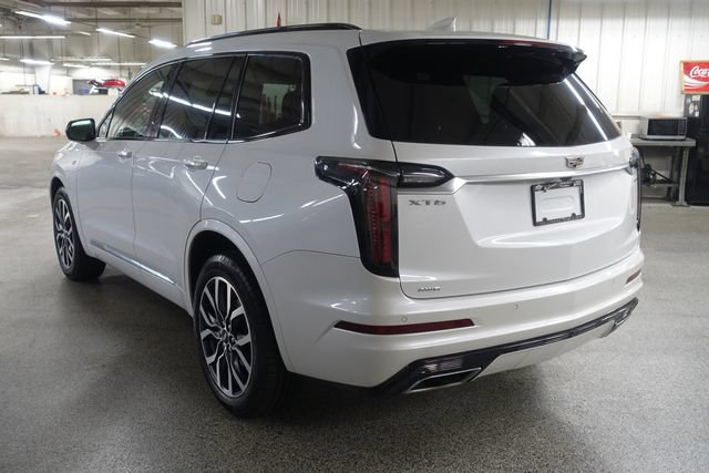 Used 2024 Cadillac XT6 Sport w/ LPO, Floor Liner Package AWD/4WD image 5