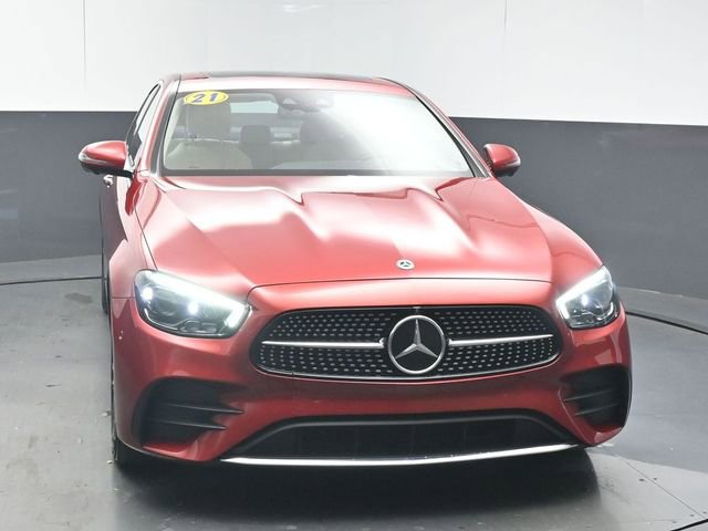 Used 2021 Mercedes-Benz E 350 4MATIC Sedan image 3