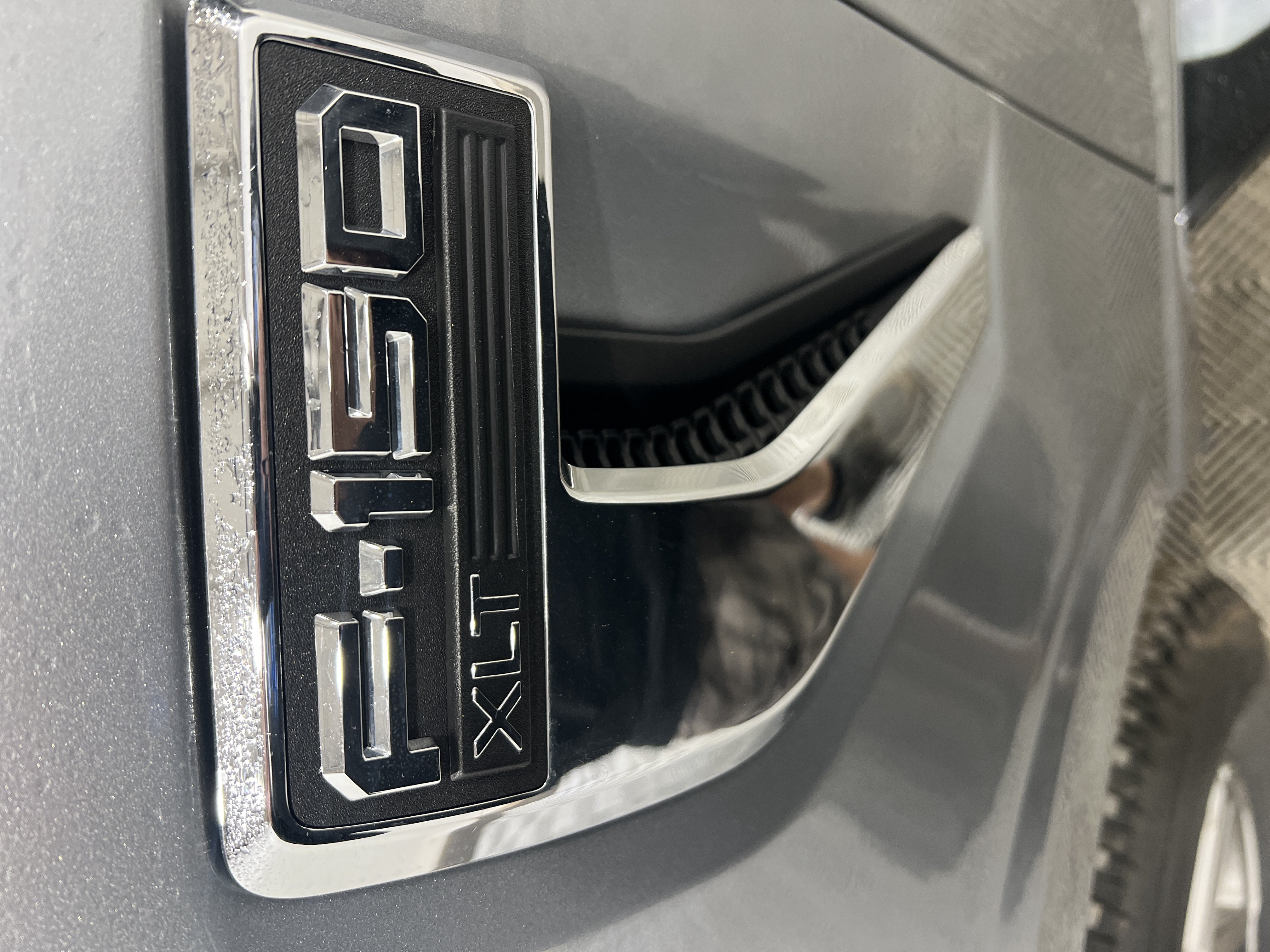 Used 2025 Ford F150 XLT w/ Equipment Group 301A Standard AWD/4WD image 5