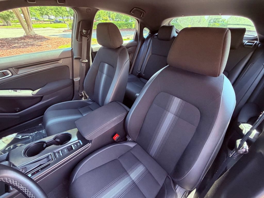 Used 2024 Honda Civic Sport image 9