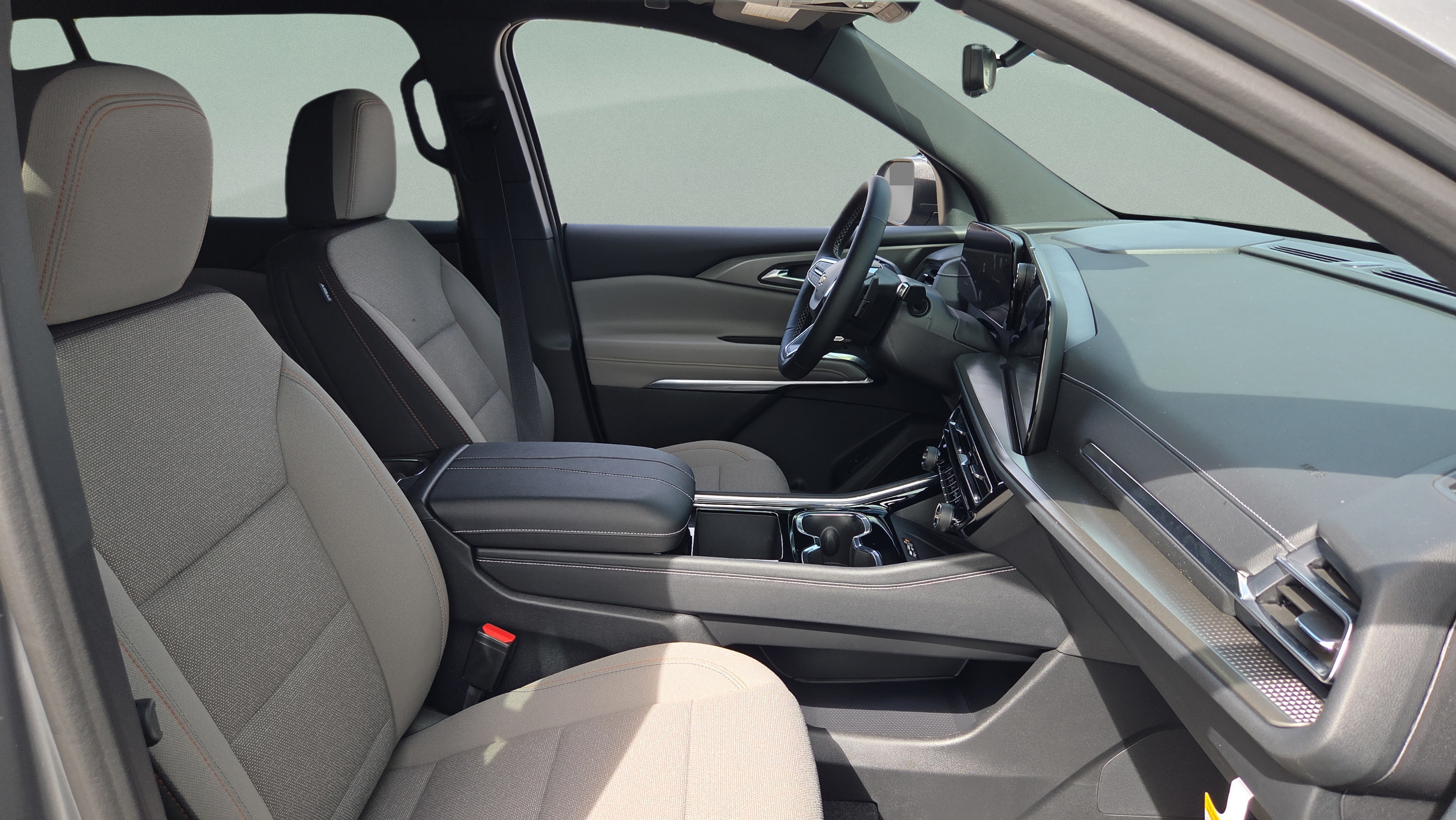 New 2026 Chevrolet Traverse LT w/ Driver Confidence Package FWD image 21