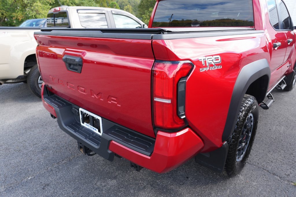 Used 2024 Toyota Tacoma TRD Off-Road image 7