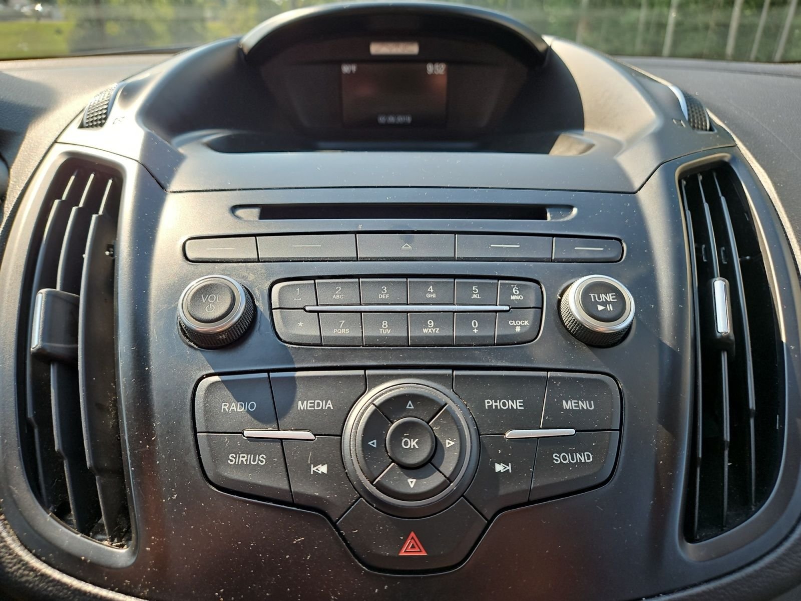 Used 2017 Ford Escape SE AWD/4WD image 28
