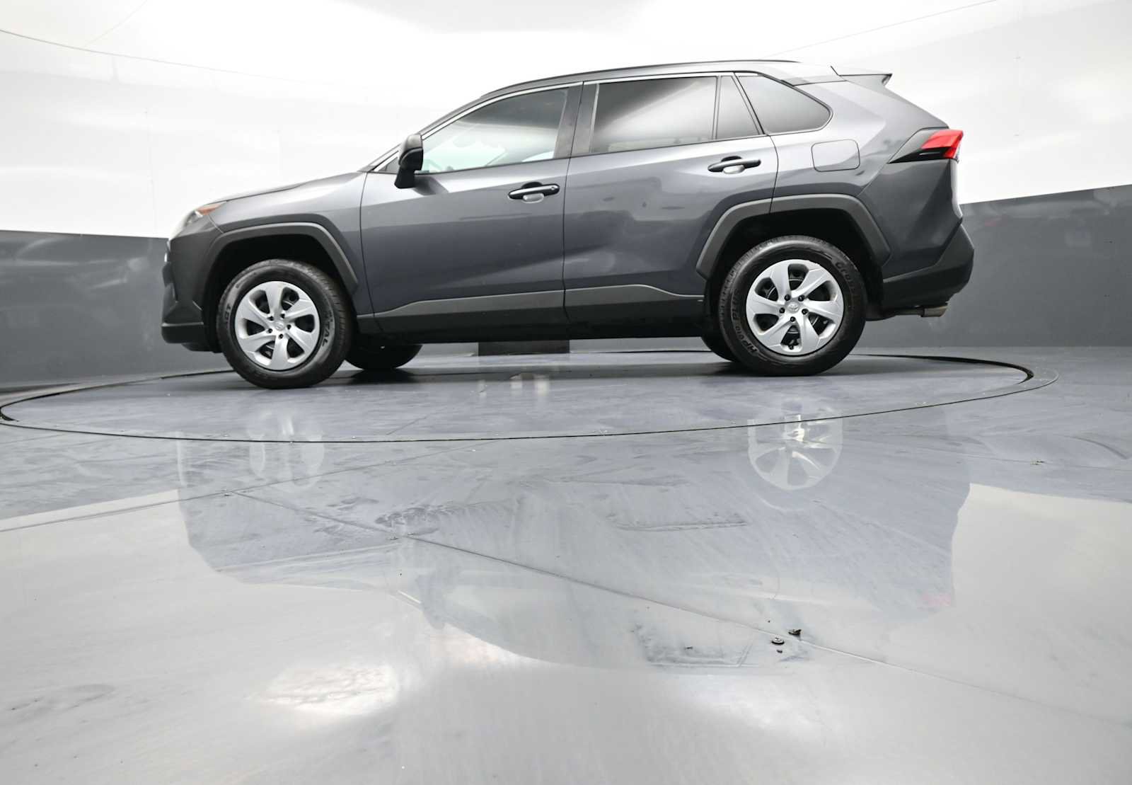 Used 2020 Toyota RAV4 LE w/ All Weather Liner Package AWD/4WD image 32