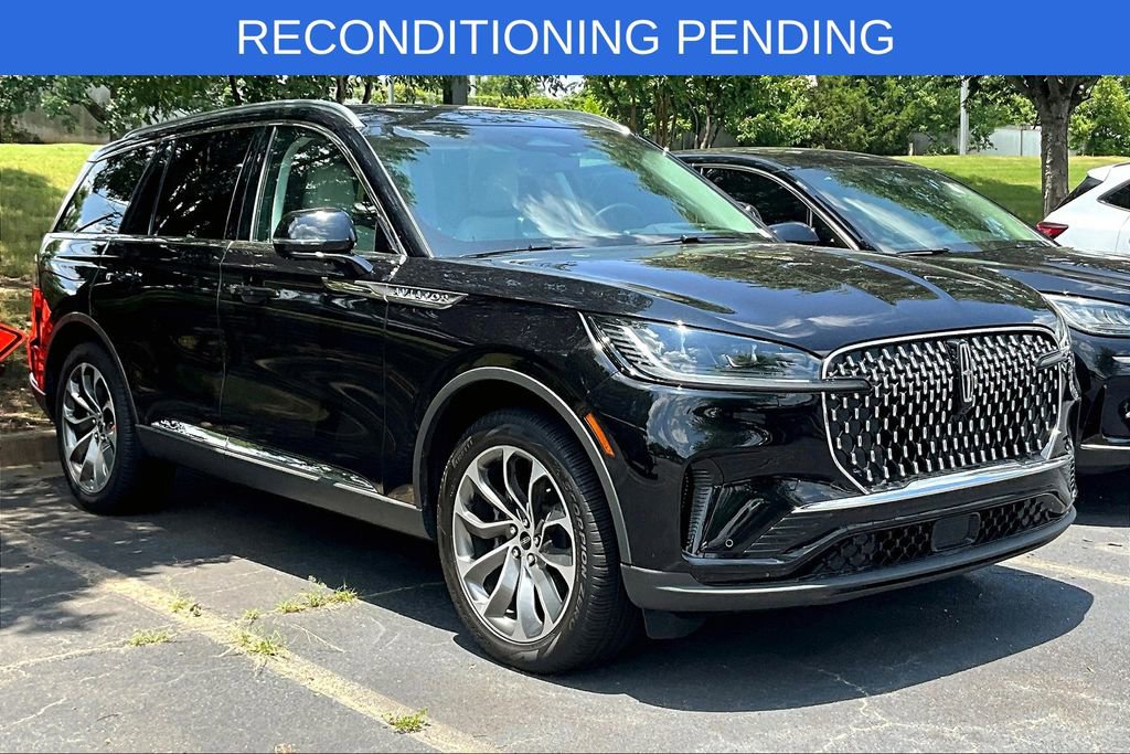 Used 2025 Lincoln Aviator Reserve w/ Illumination Package