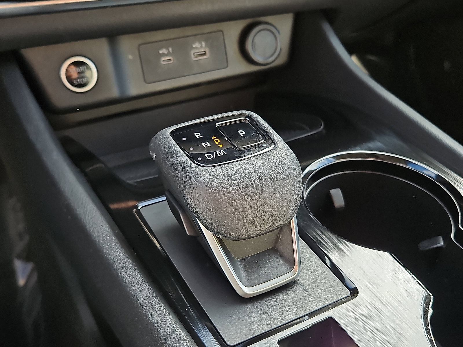 Certified 2023 Nissan Rogue SV image 14