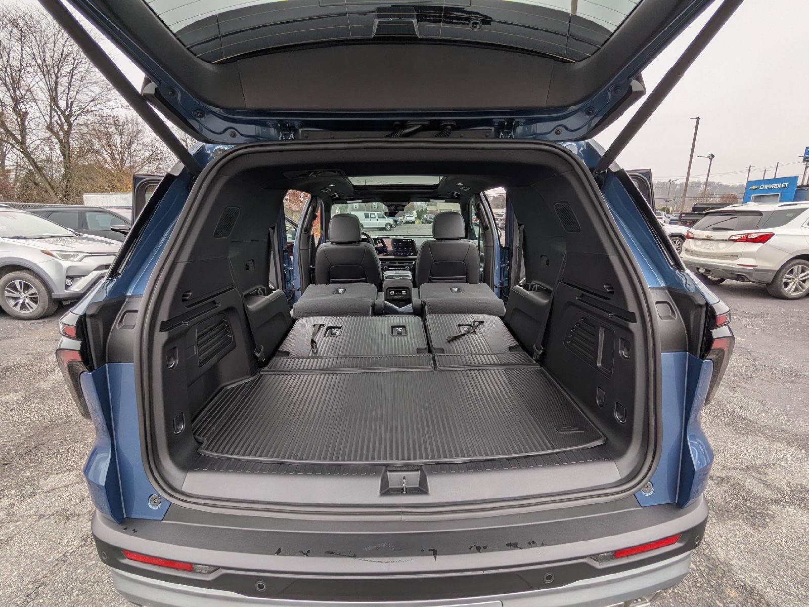 New 2026 Chevrolet Traverse Z71 w/ Enhanced Driving Package image 53