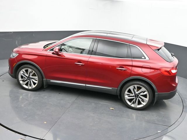 Used 2016 Lincoln MKX Reserve w/ Driver Assistance Package image 16