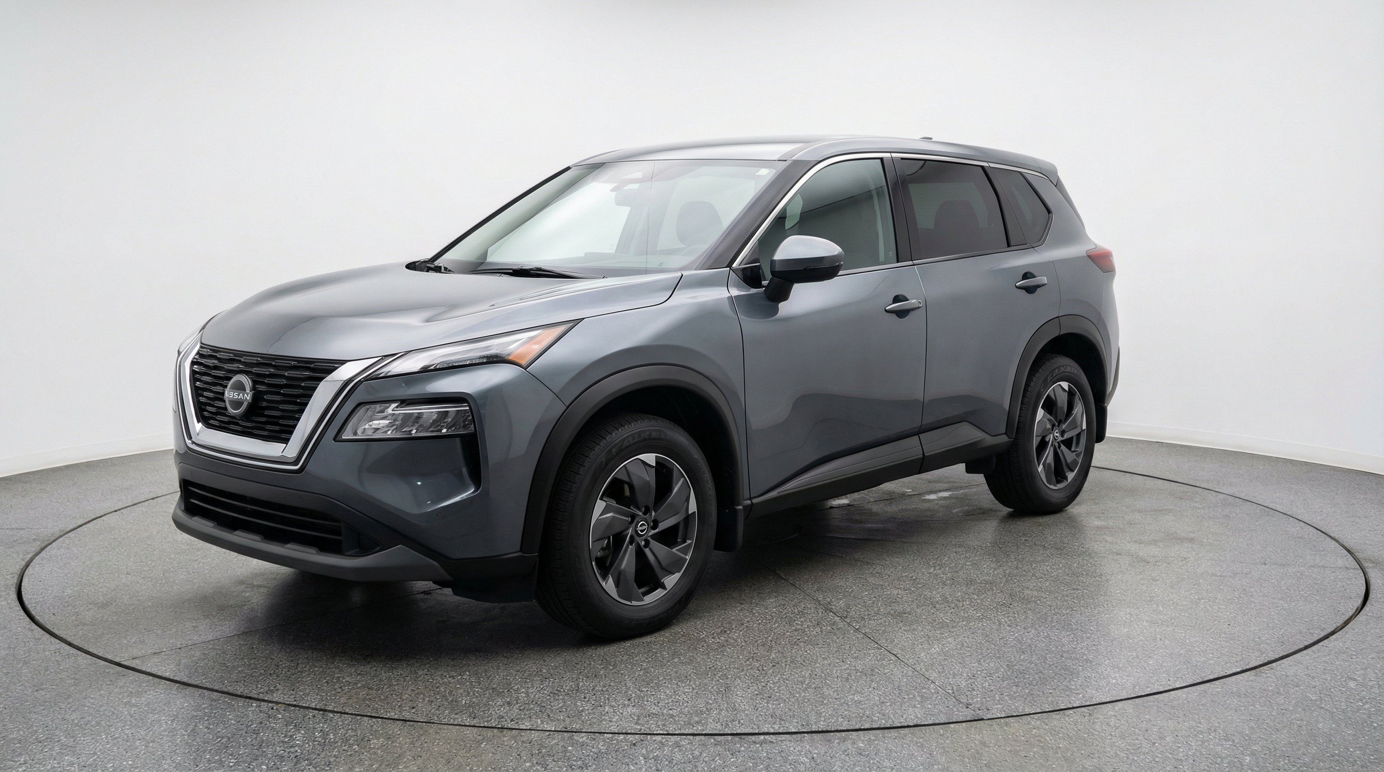 Used 2025 Nissan Rogue SV FWD image 3