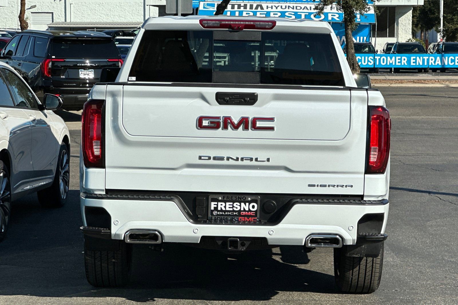 New 2026 GMC Sierra 1500 Denali w/ Technology Package AWD/4WD image 6