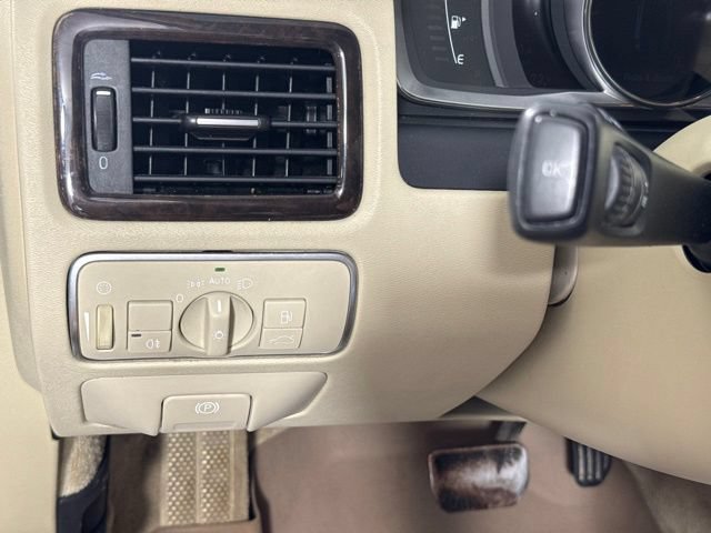 Used 2016 Volvo S80 T5 w/ Convenience Package FWD image 17