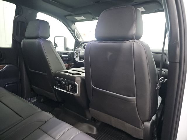 Used 2021 Chevrolet Silverado 3500 High Country w/ Technology Package image 14