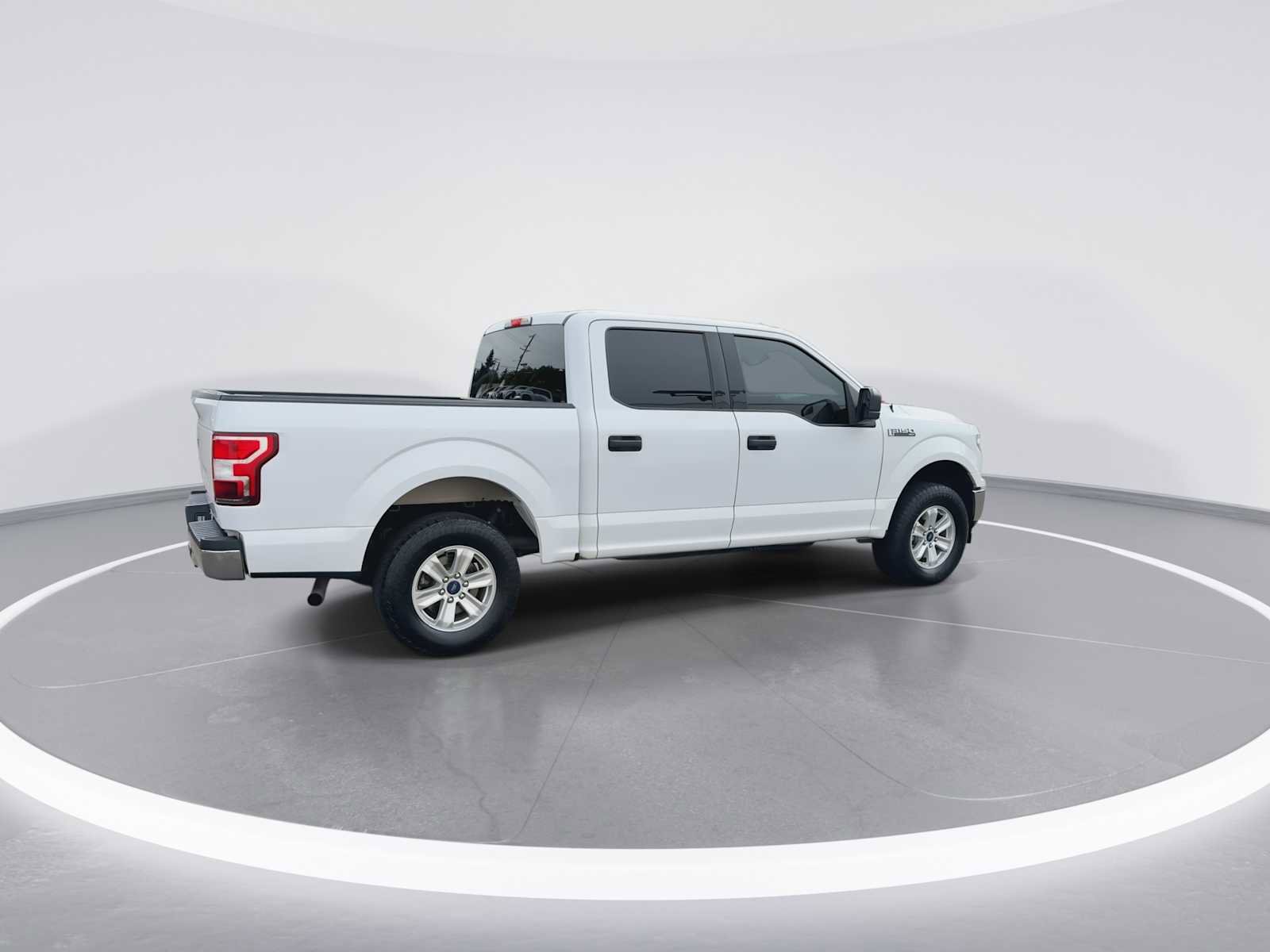 Used 2019 Ford F150 XLT image 8
