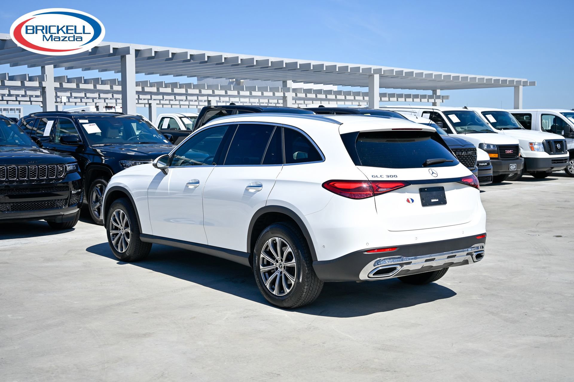 Used 2024 Mercedes-Benz GLC 300 image 7