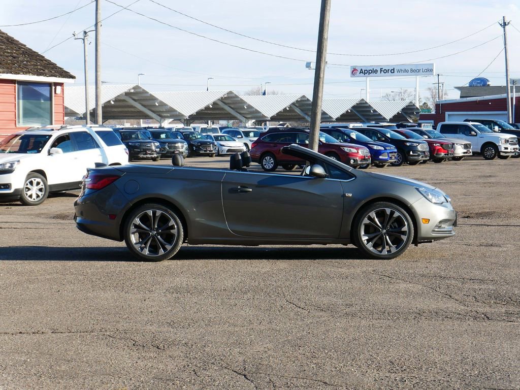Used 2017 Buick Cascada Premium image 2