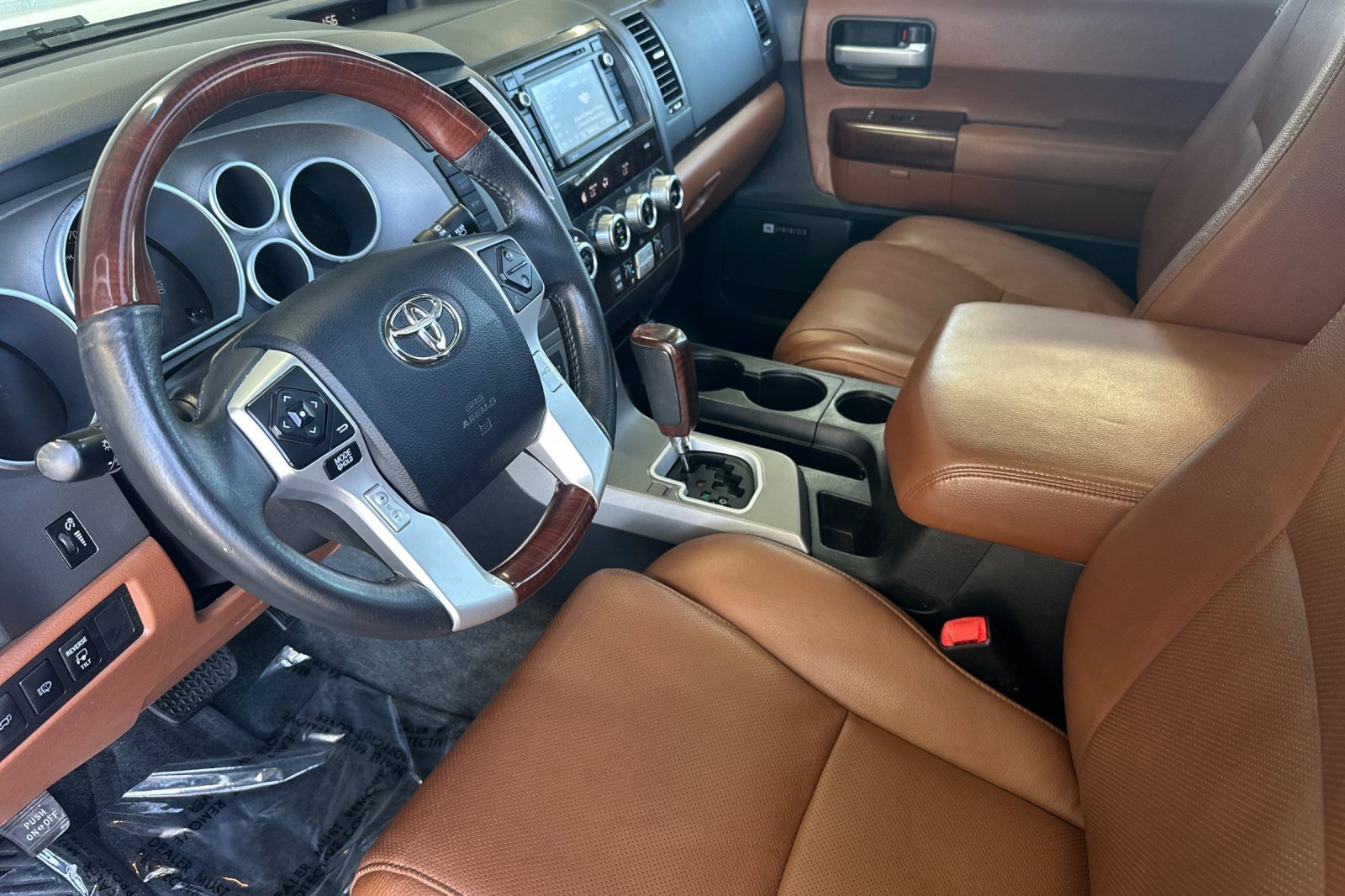 Certified 2016 Toyota Sequoia Platinum AWD/4WD image 9