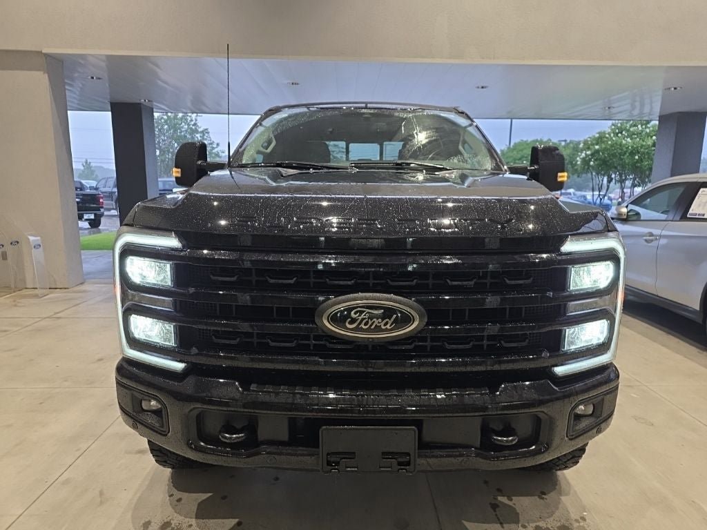 Used 2024 Ford F250 Lariat w/ Lariat Ultimate Package AWD/4WD image 2