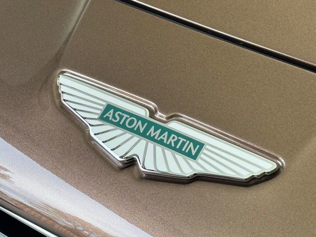 New 2026 Aston Martin Vanquish Convertible image 39