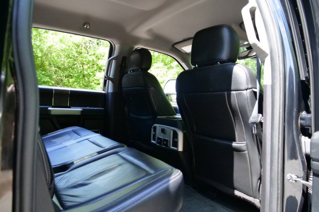 Used 2018 Ford F250 Lariat w/ Lariat Ultimate Package AWD/4WD image 42