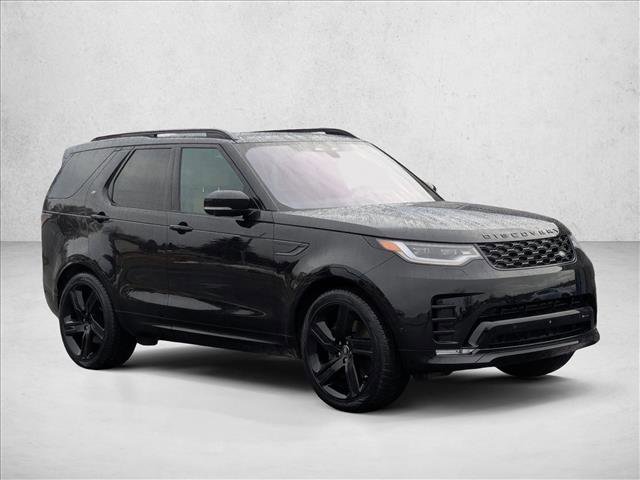 Used 2023 Land Rover Discovery HSE R-Dynamic AWD/4WD image 3