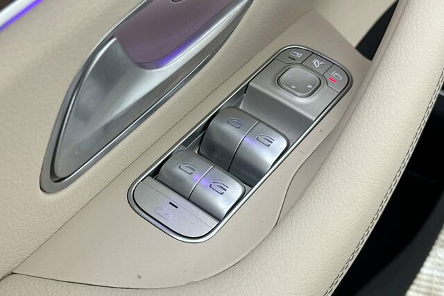 Certified 2024 Mercedes-Benz GLE 450 4MATIC image 12