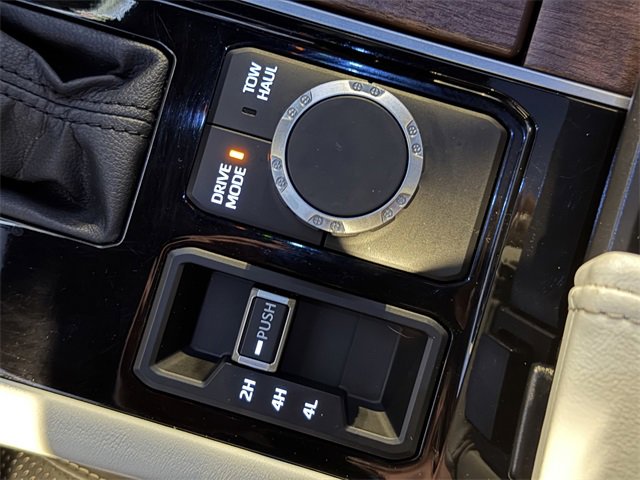 Used 2023 Toyota Sequoia Capstone image 40