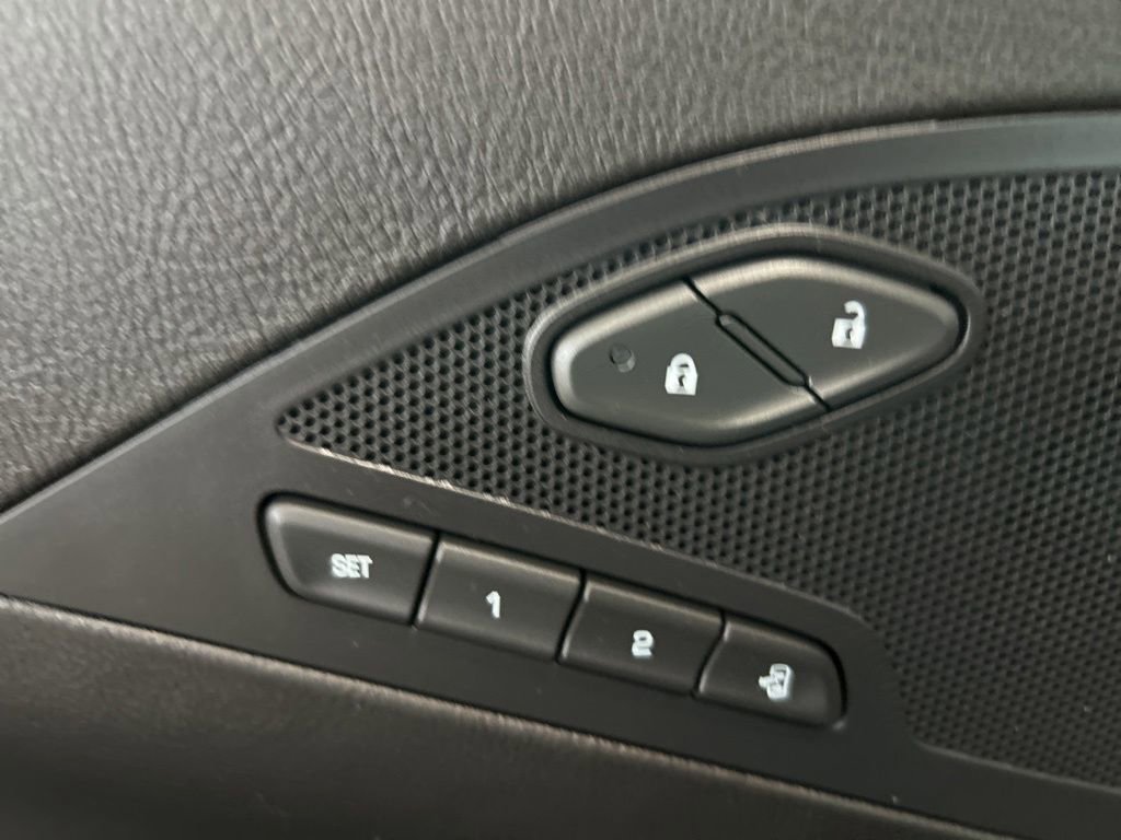 Used 2019 Chevrolet Corvette Stingray Coupe w/ 2LT Preferred Equipment Group image 24