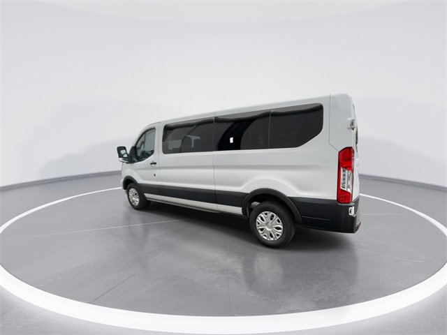Used 2023 Ford Transit 350 XLT image 6