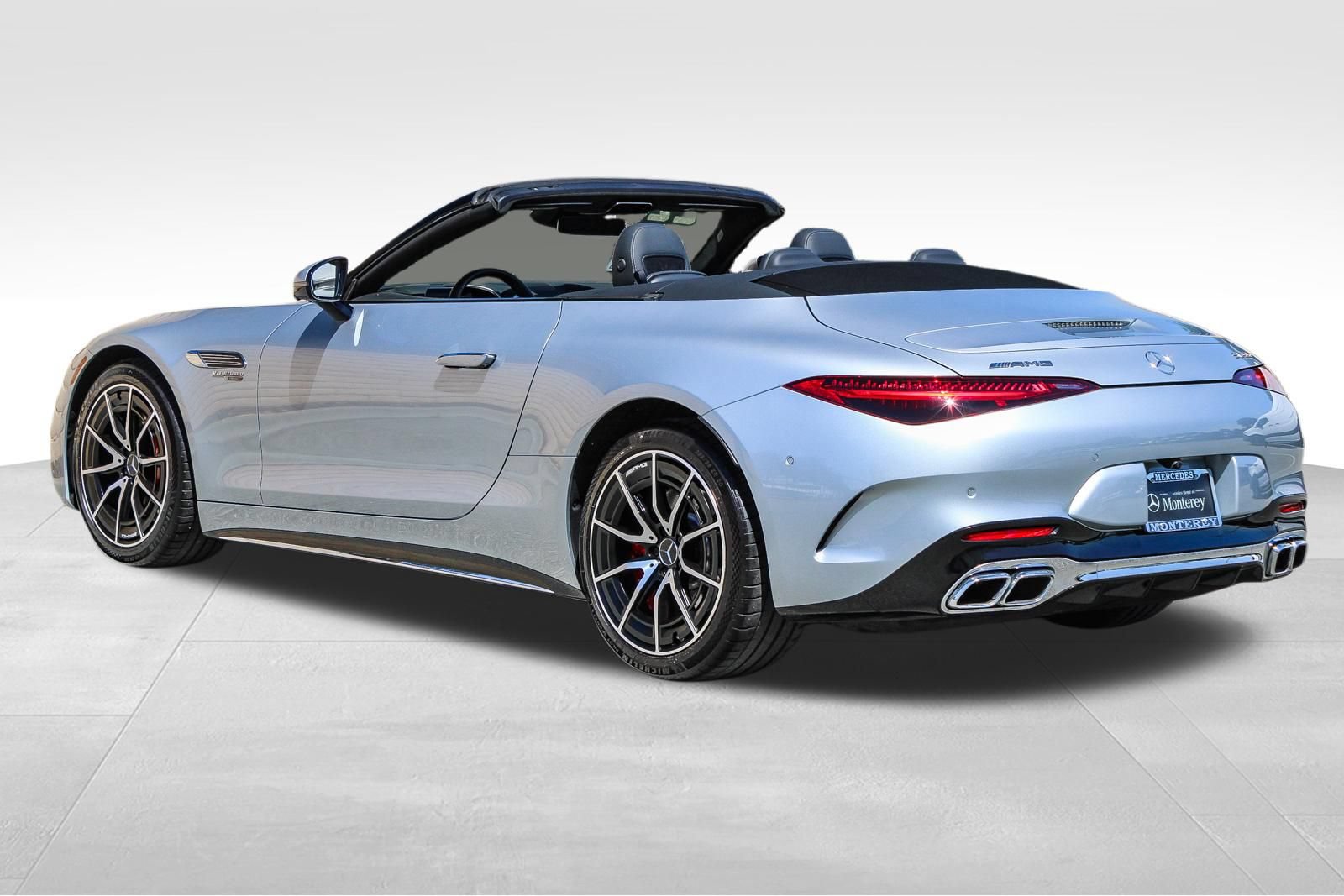 Certified 2022 Mercedes-Benz SL 55 AMG 4MATIC image 7
