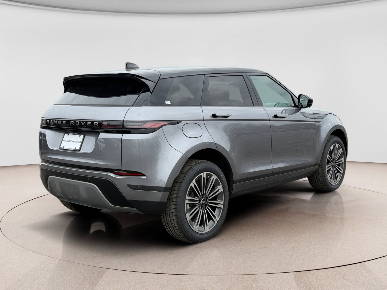 New 2026 Land Rover Range Rover Evoque S image 5