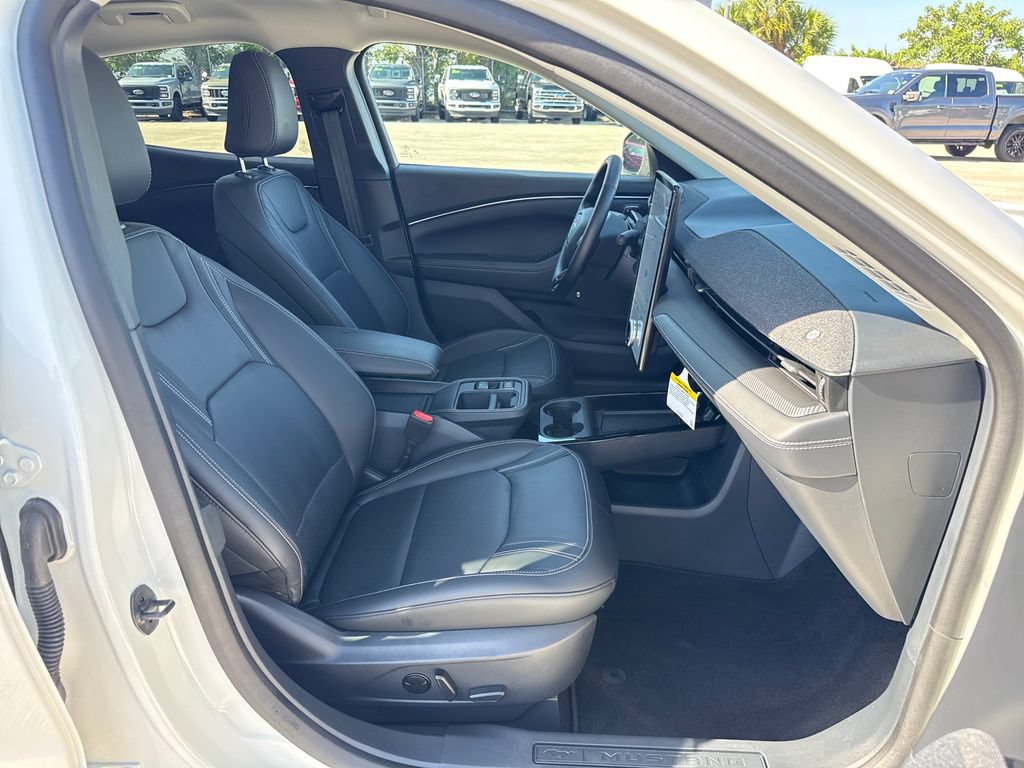 Used 2025 Ford Mustang Mach-E Premium RWD image 29