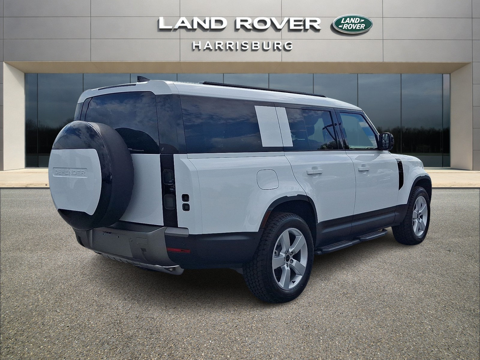 New 2026 Land Rover Defender 130 S AWD/4WD image 4