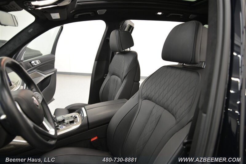 Used 2024 BMW ALPINA XB7 AWD/4WD image 18