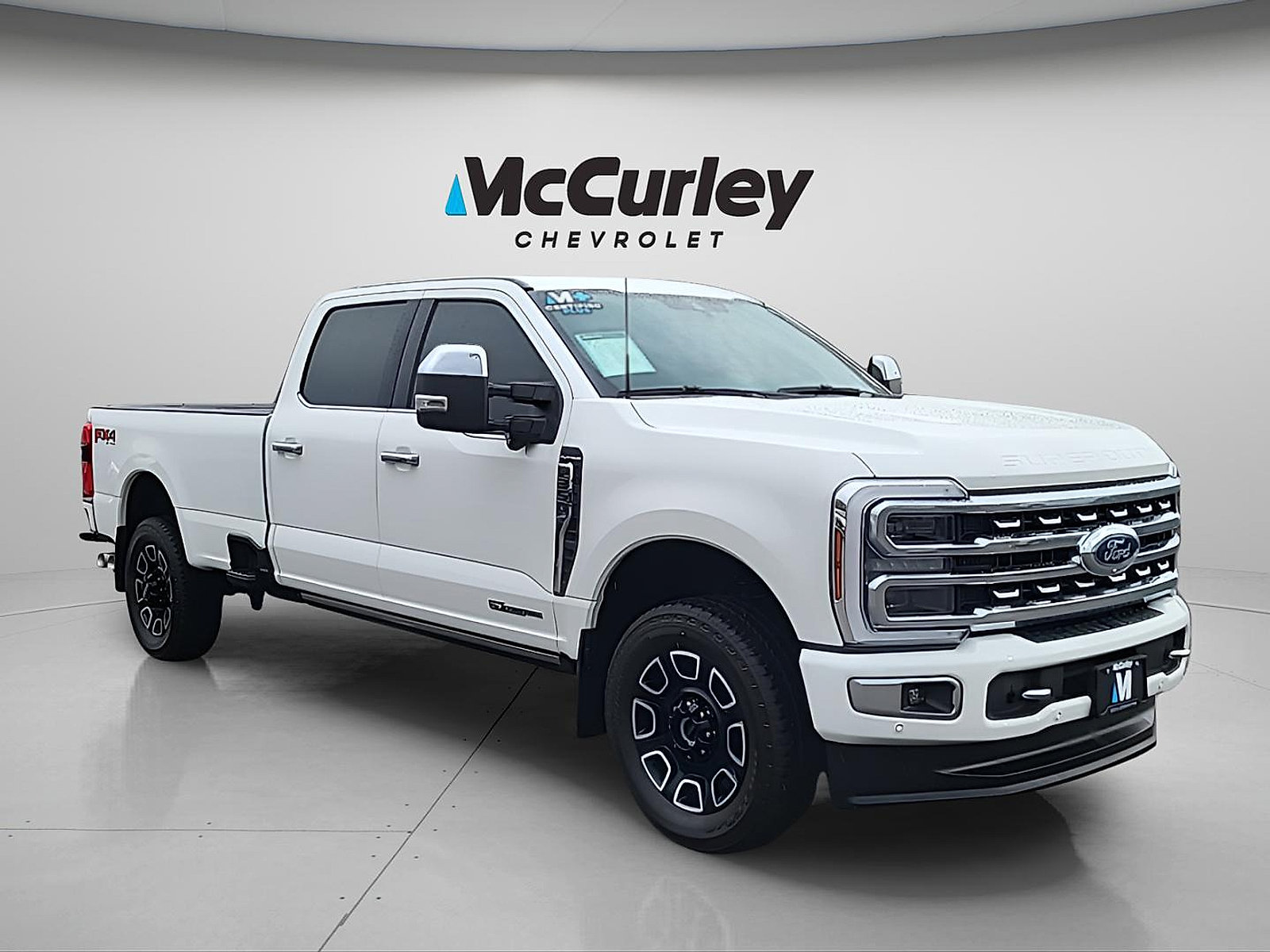 Used 2024 Ford F350 Platinum AWD/4WD image 1