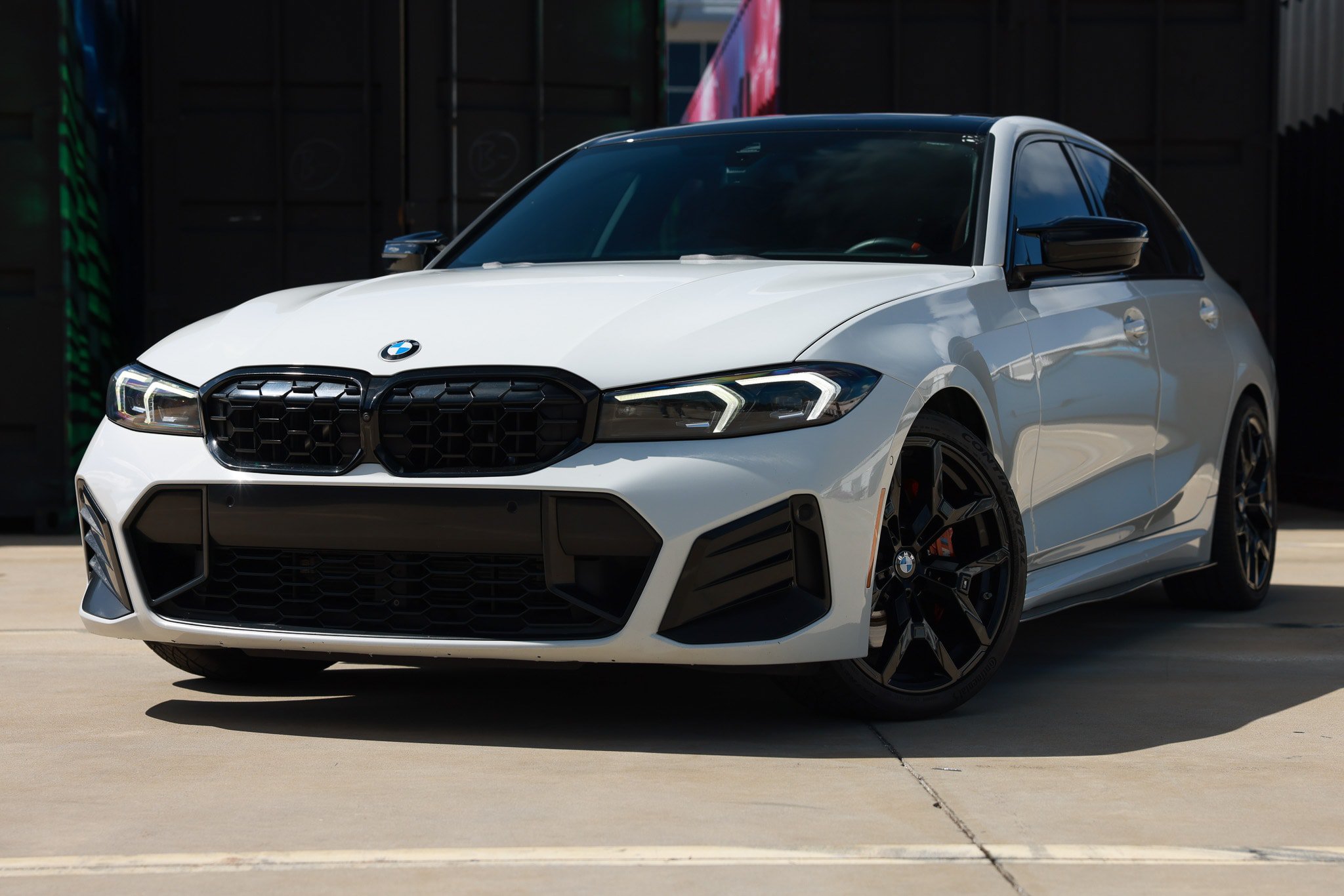 Used 2025 BMW M340i w/ Premium Package RWD image 1