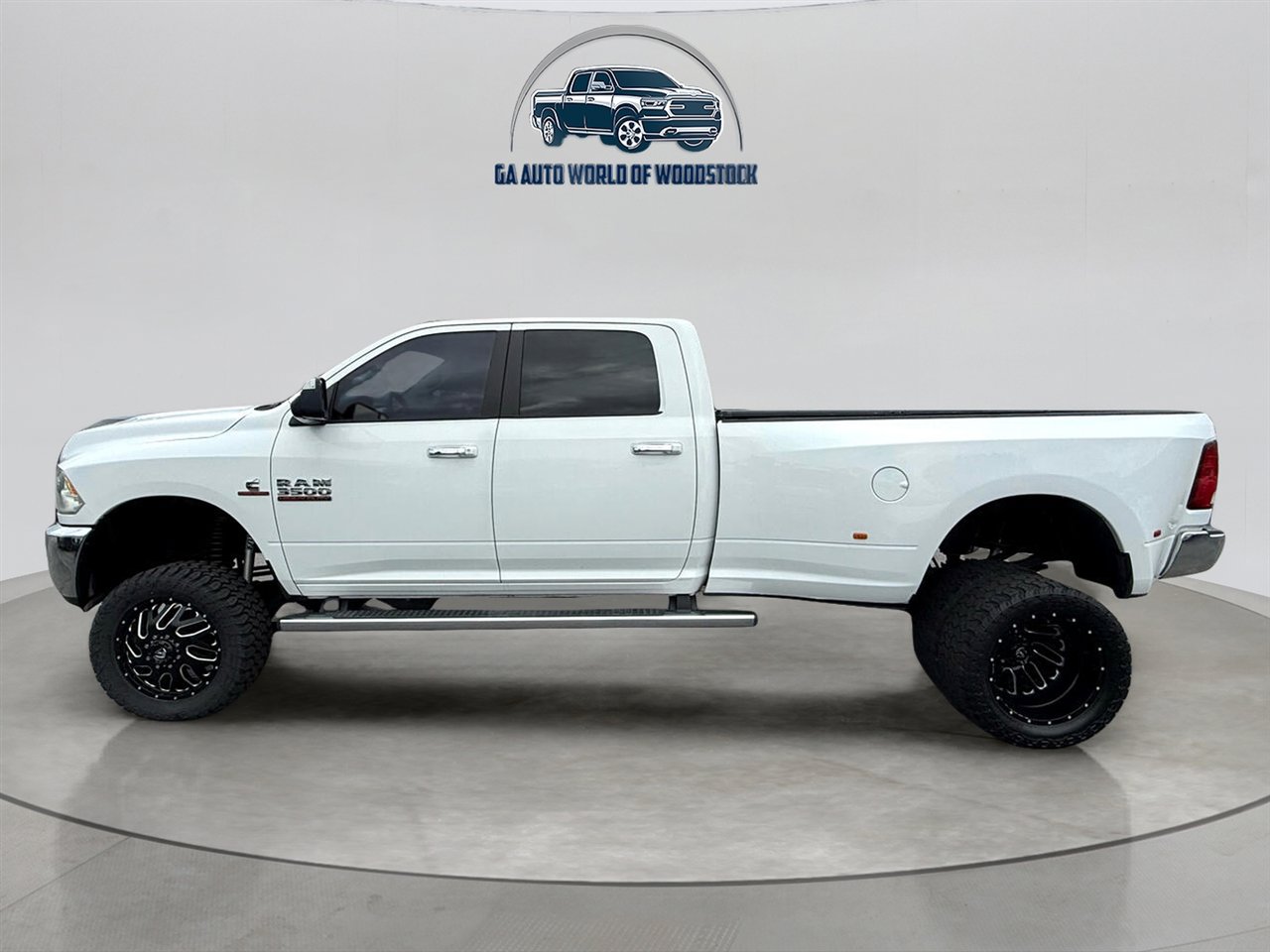 Used 2013 RAM 3500 Big Horn image 2
