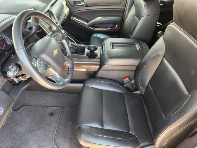 Used 2019 Chevrolet Suburban LT AWD/4WD image 14