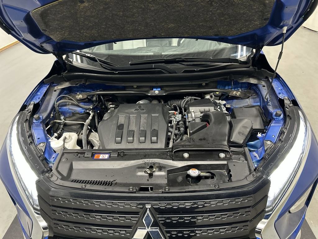 Used 2023 Mitsubishi Eclipse Cross SEL AWD/4WD image 24